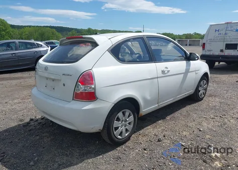 2009 Hyundai Accent Gs from USA, damaged, VIN KMHCM36C29U129234